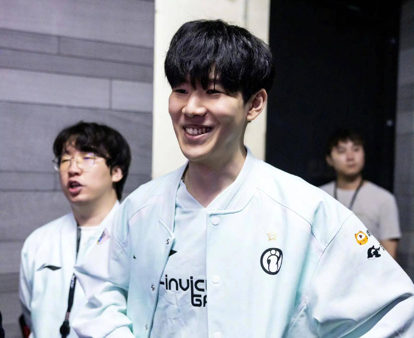 沿着中蒙边 沿着中蒙边