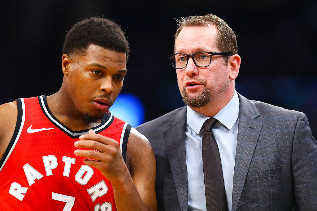 在詹姆斯引 在詹姆斯引